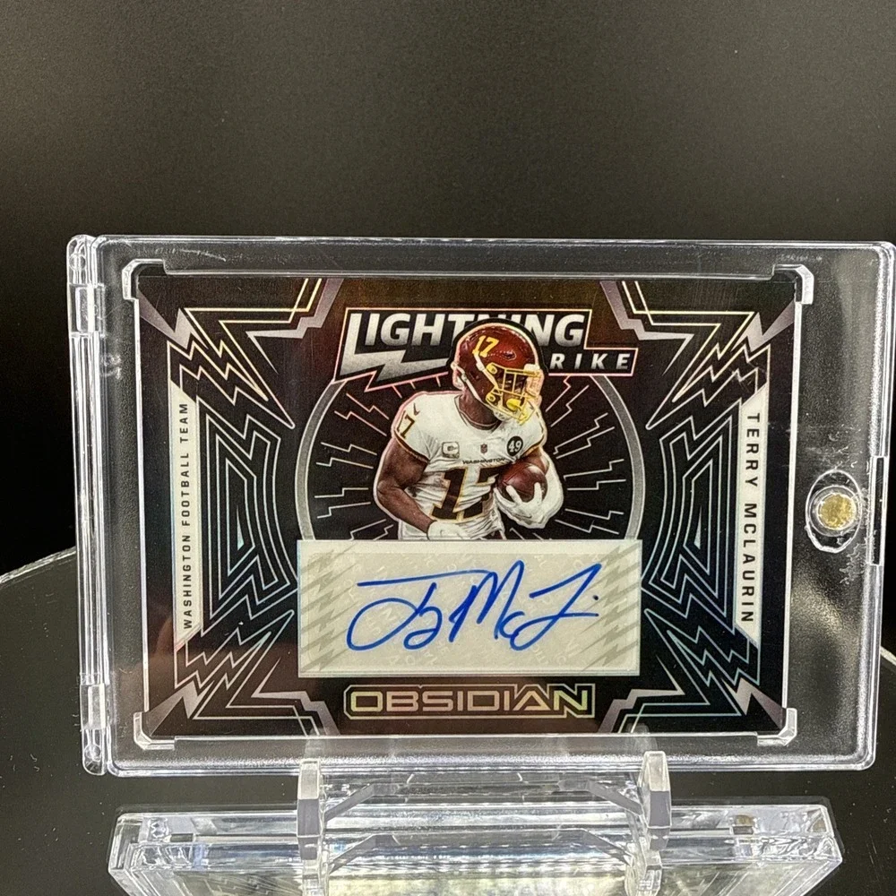 2021 Panini Obsidian - Lightning Strike Autographs Terry McLaurin #LS-TM /75